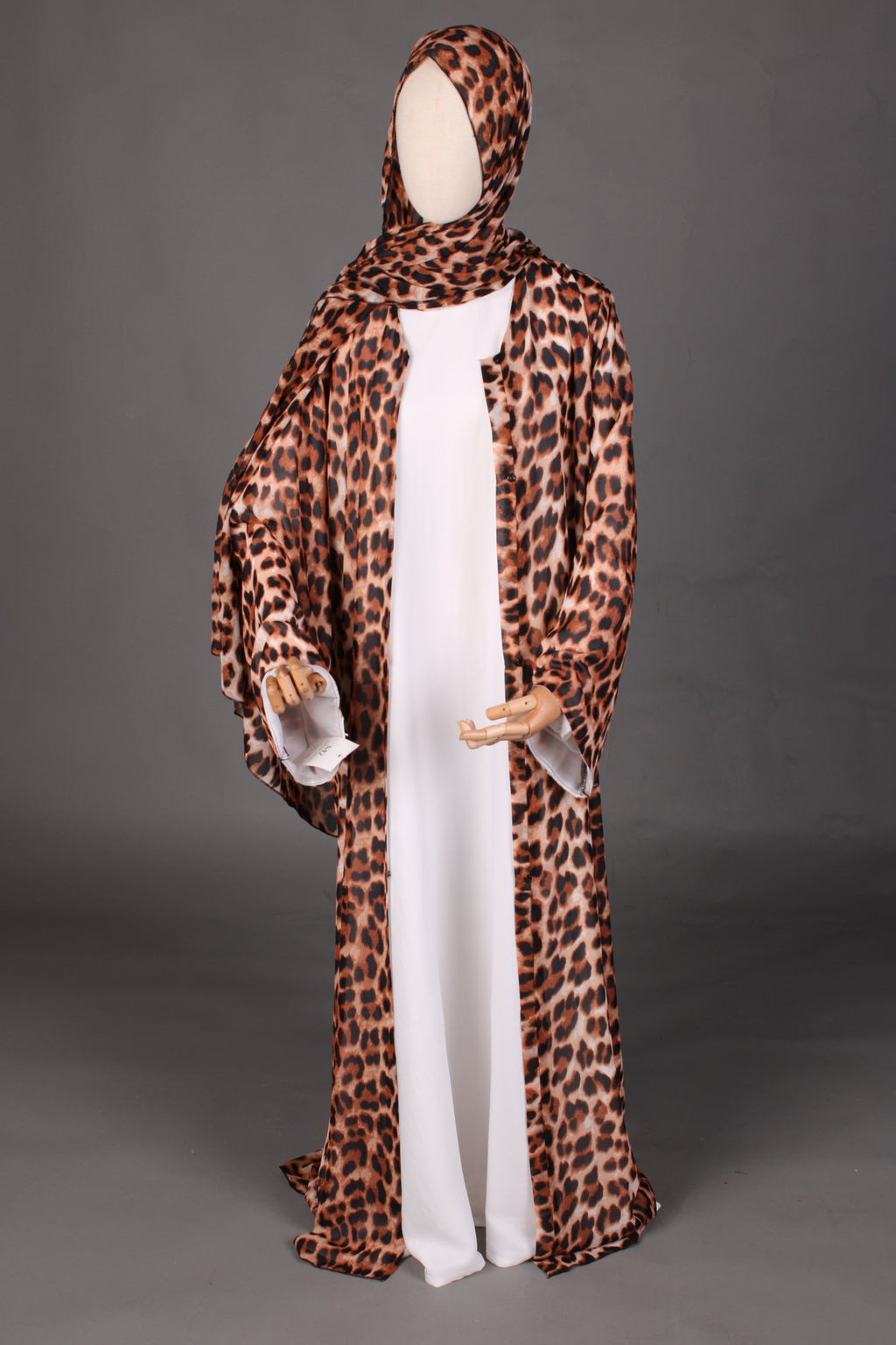Abaya cheetah