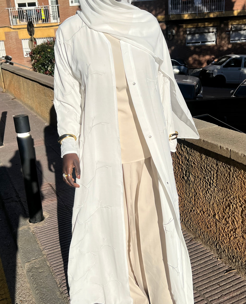 Abaya blanco