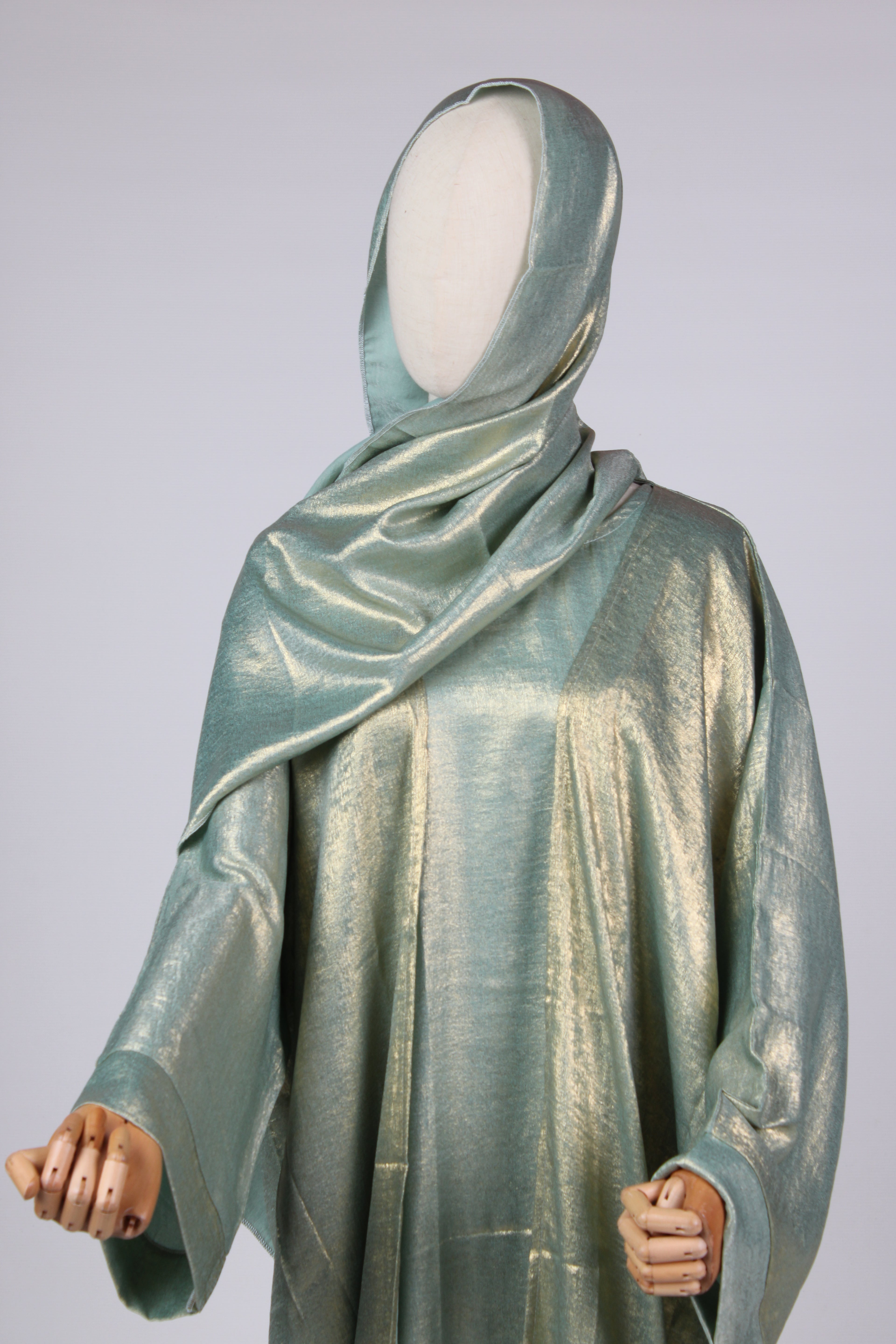 Abaya Qatar