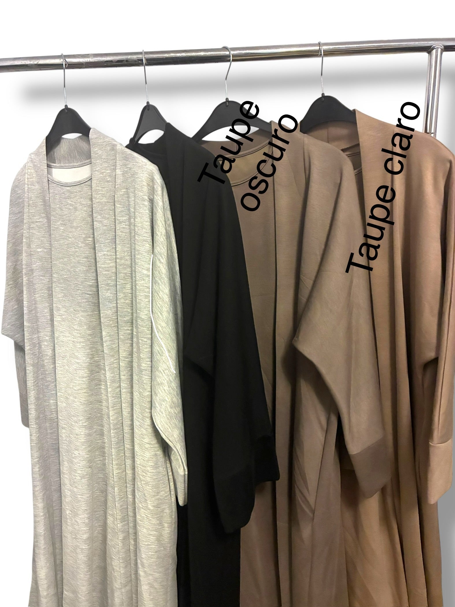 Essential abaya